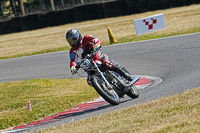 cadwell-park;cadwell-park-photographs;cadwell-trackday-photographs;enduro-digital-images;event-digital-images;eventdigitalimages;peter-wileman-photography;racing-digital-images;trackday-digital-images;trackday-photos